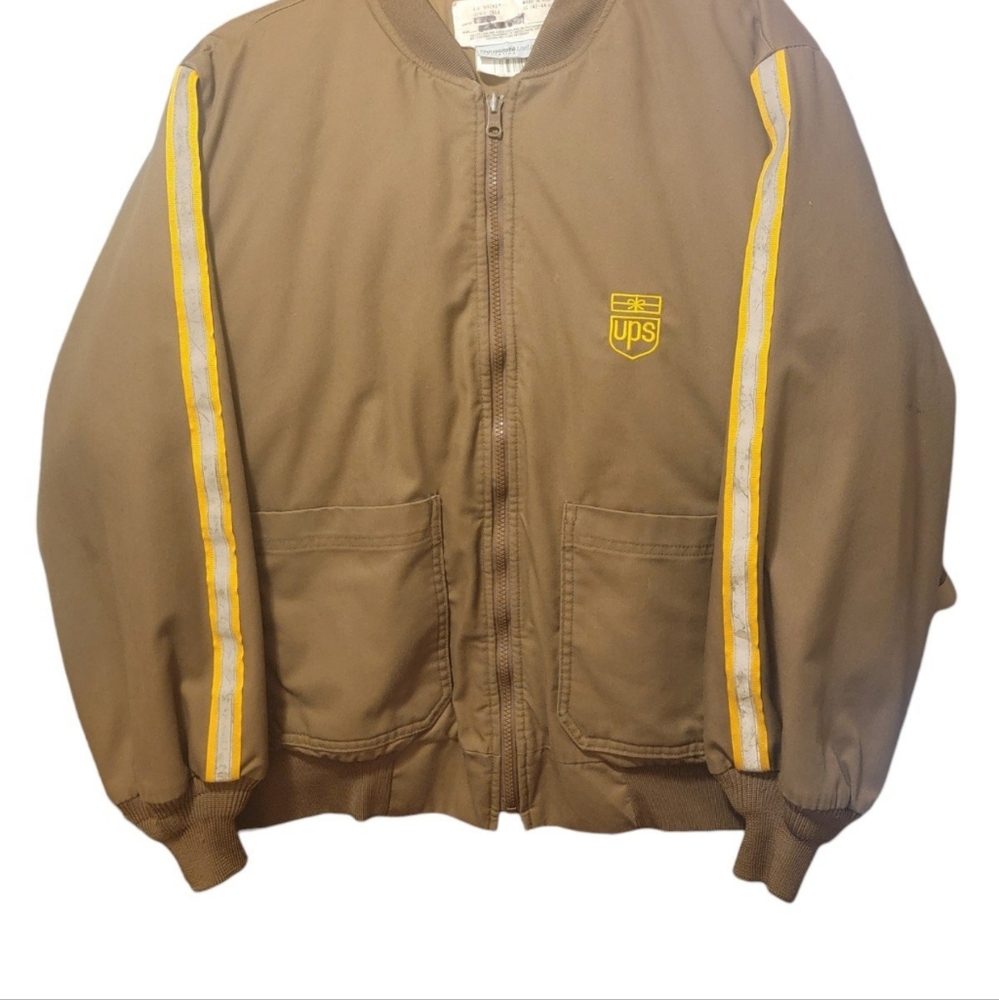 Vintage G.A. Rivers Brown Thinsulate LiteLoft UPS Jacket Size L Style 1864